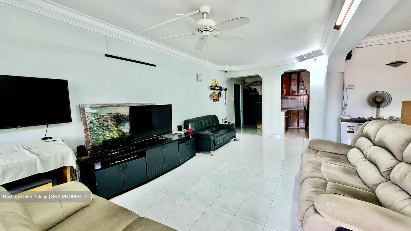 Tampines Street 33 thumbnail photo